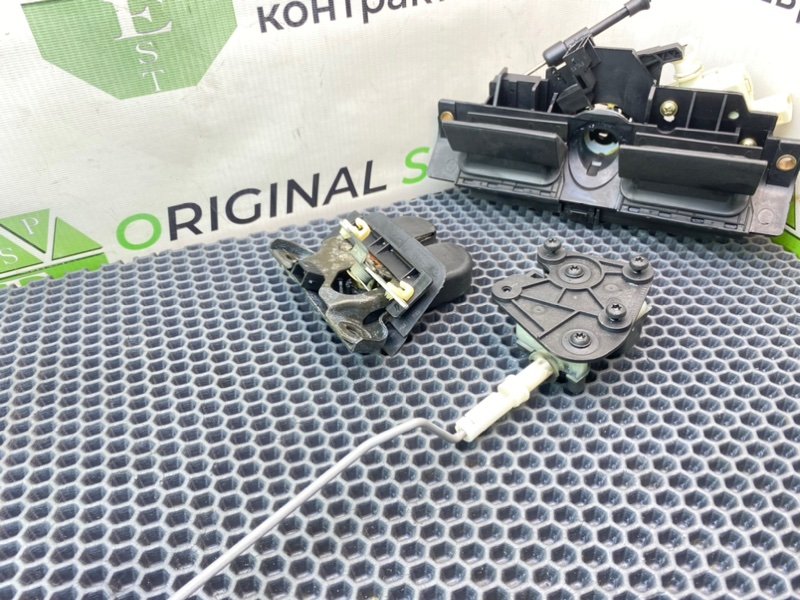 Замок багажника, 1490 рублей, Калининград