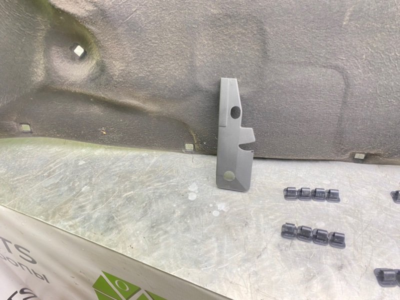 Обшивка капота, 2690 рублей, Калининград