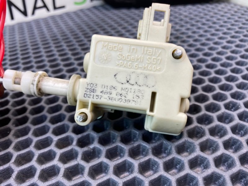 Лючок бензобака, 990 рублей, Калининград