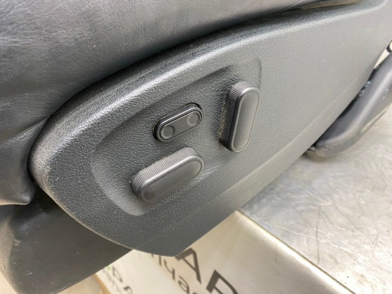 Сидения, 115490 рублей, Калининград