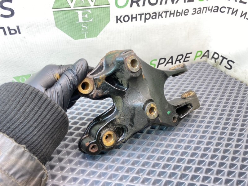 Кронштейн двигателя, 890 рублей, Калининград