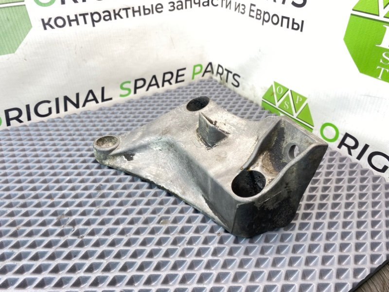 Кронштейн двигателя, 790 рублей, Калининград