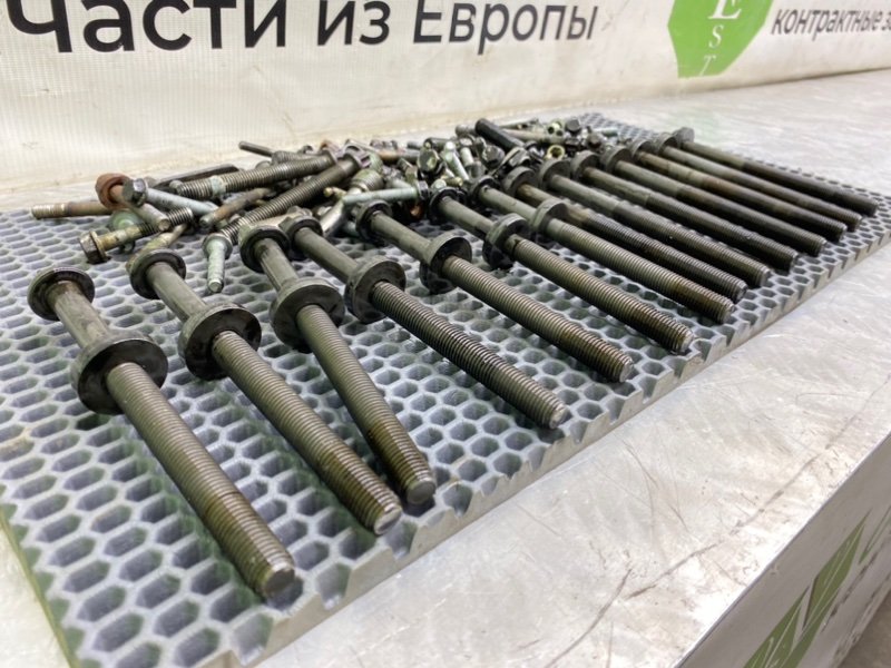Болты двигателя, 2490 рублей, Калининград