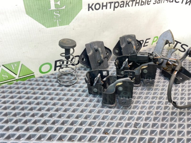 Замок капота, 1990 рублей, Калининград