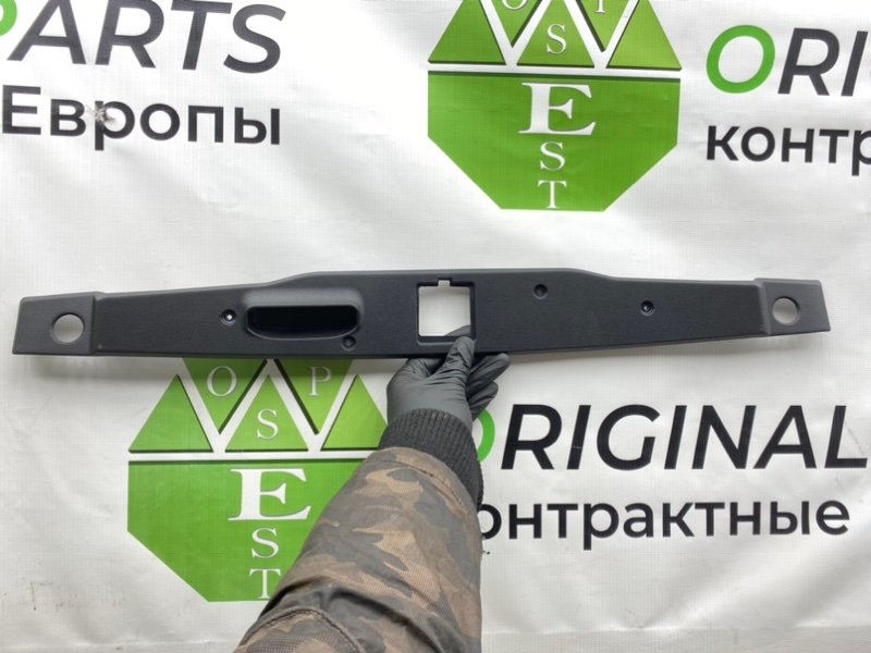 Накладка крышки багажника, 790 рублей, Калининград