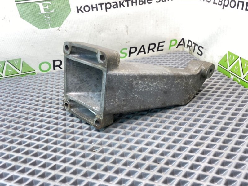 Кронштейн двигателя, 990 рублей, Калининград