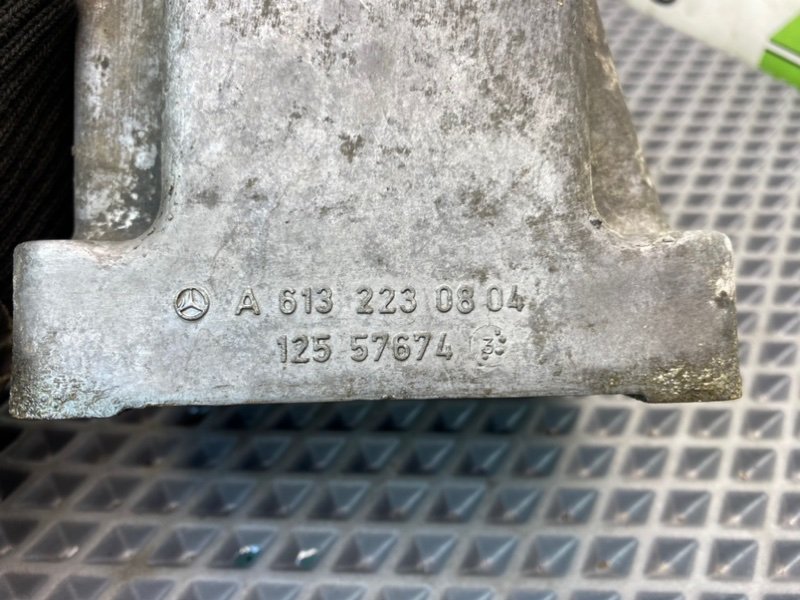 Кронштейн двигателя, 990 рублей, Калининград