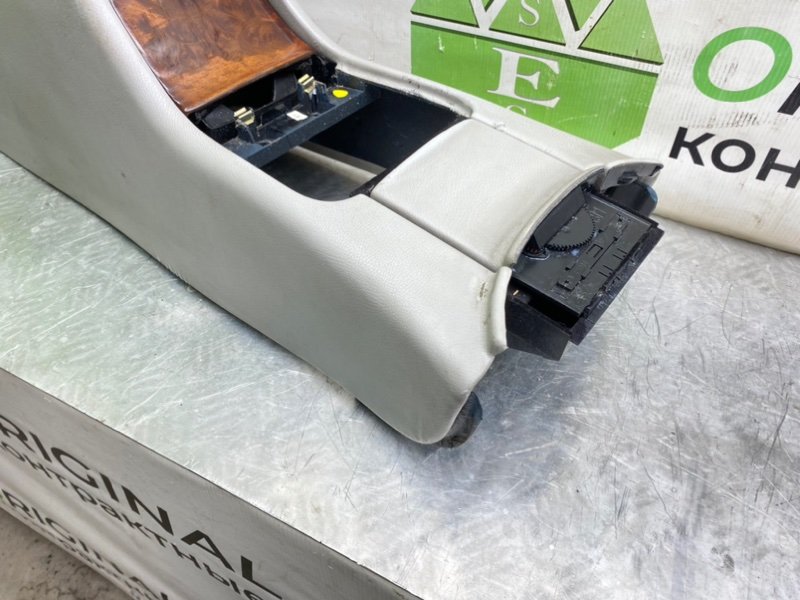 Центральная консоль, 3990 рублей, Калининград