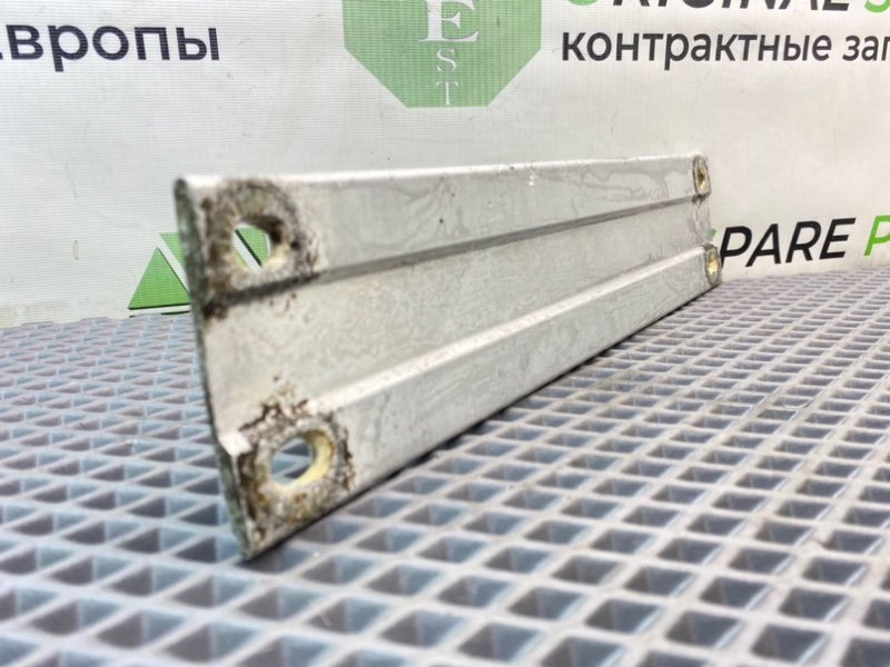Кронштейн, 690 рублей, Калининград