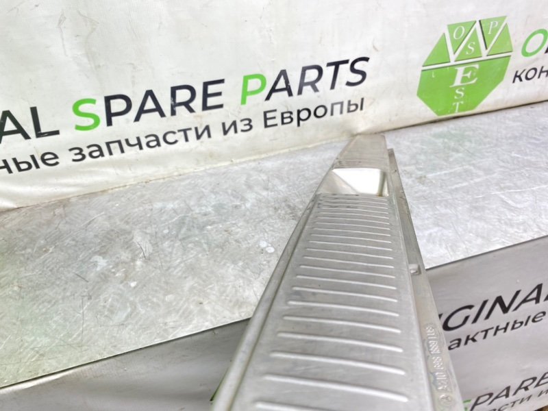 Накладка замка багажника, 990 рублей, Калининград