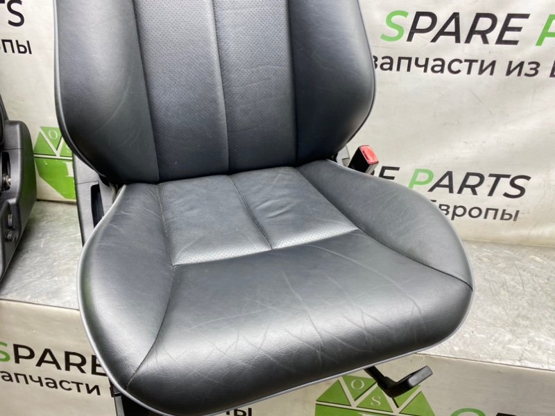 Сидения, 32990 рублей, Калининград