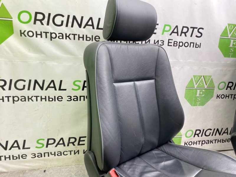 Сидения, 32990 рублей, Калининград