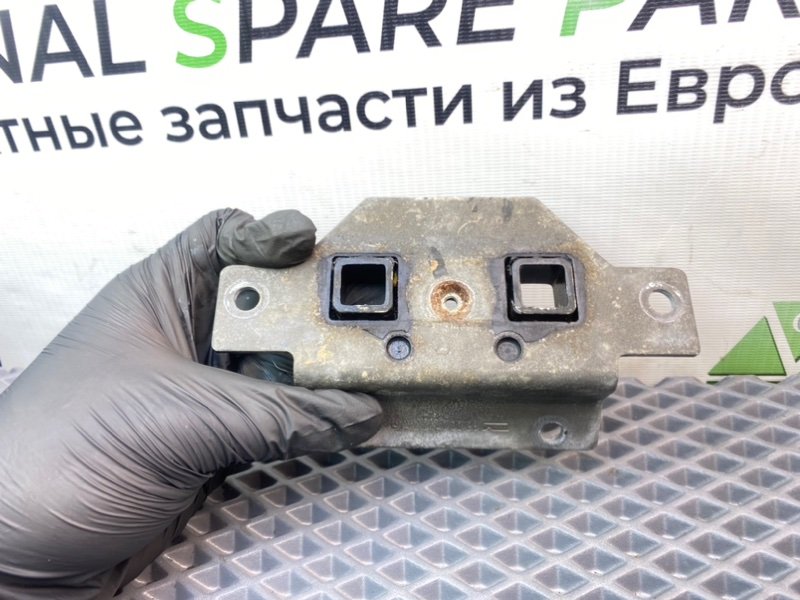 Кронштейн, 490 рублей, Калининград