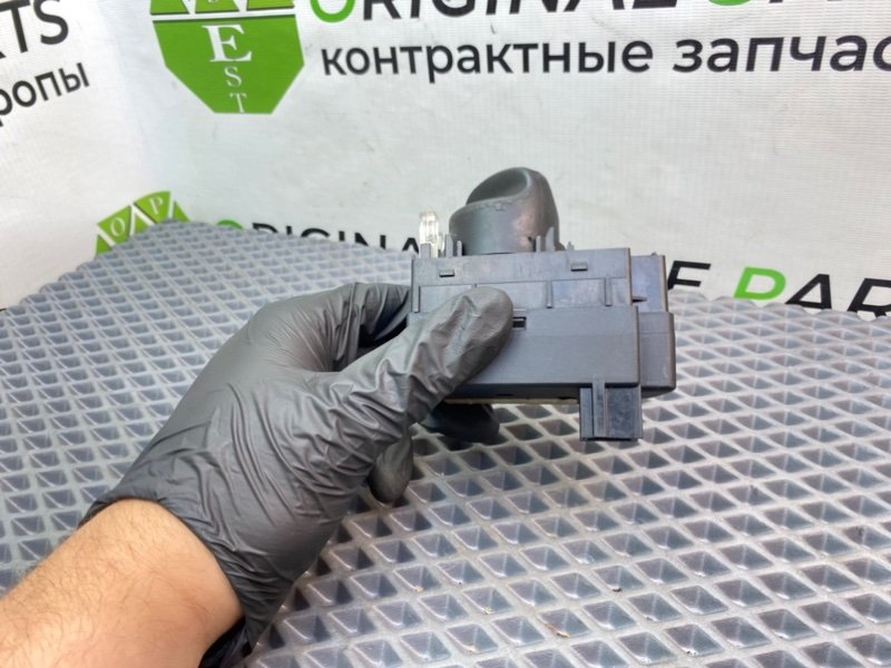 Тумблер света, 890 рублей, Калининград