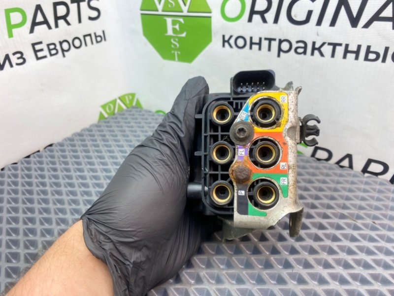 Блок клапанов пневмоподвески, 4490 рублей, Калининград