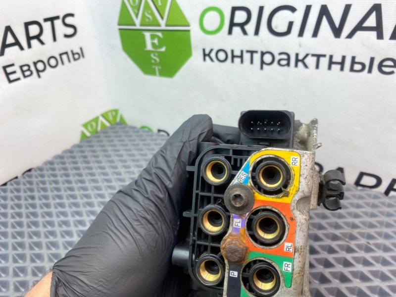 Блок клапанов пневмоподвески, 4490 рублей, Калининград