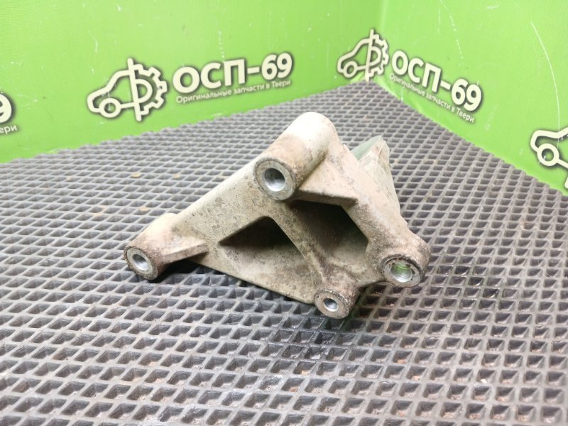 Кронштейн двигателя, 990 рублей, Тверь