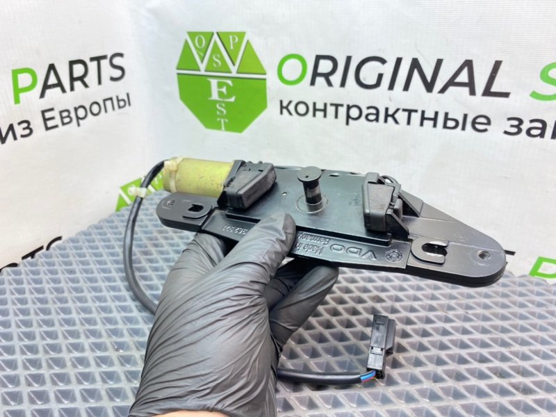 Замок багажника, 990 рублей, Калининград