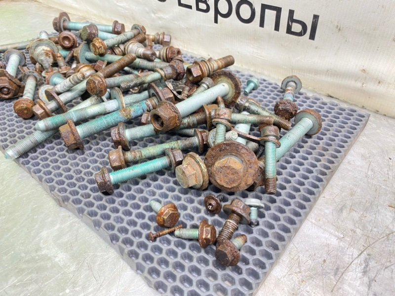 Болты подрамника, 2290 рублей, Калининград