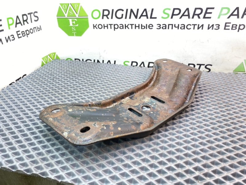 Кронштейн МКПП, 990 рублей, Калининград