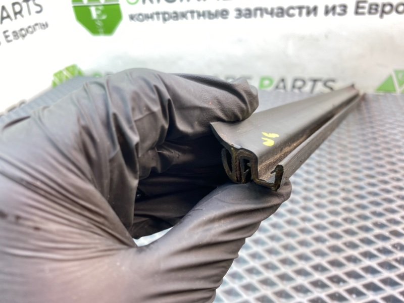 Молдинг стекла, 690 рублей, Калининград
