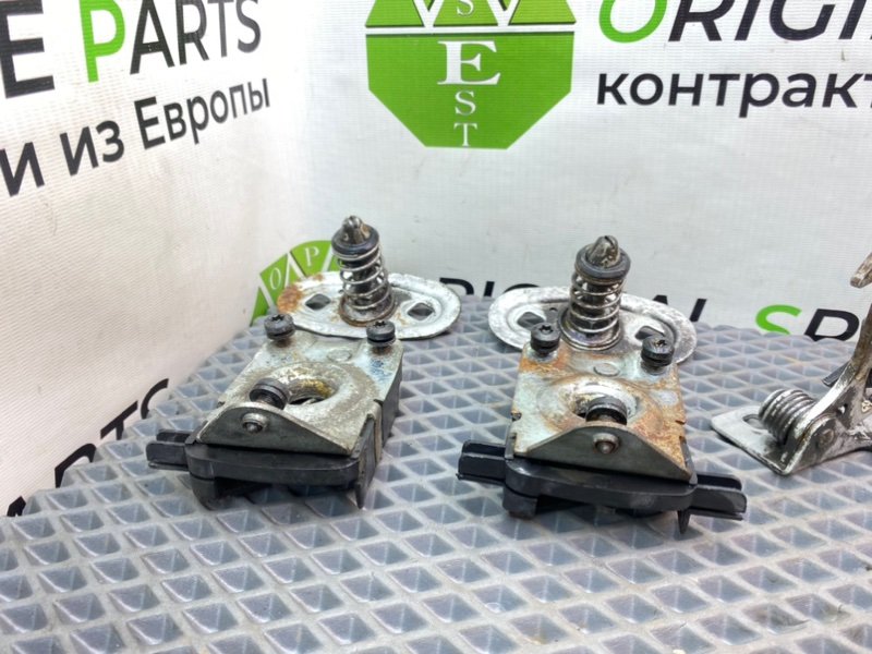 Замок капота, 2990 рублей, Калининград
