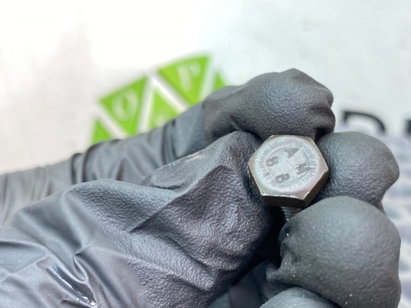 Болт, 990 рублей, Калининград
