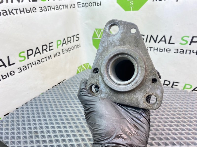 Кронштейн усилителя бампера, 2590 рублей, Калининград