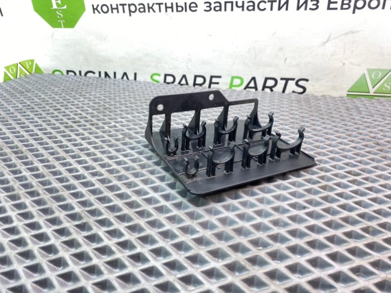 Кронштейн, 790 рублей, Калининград