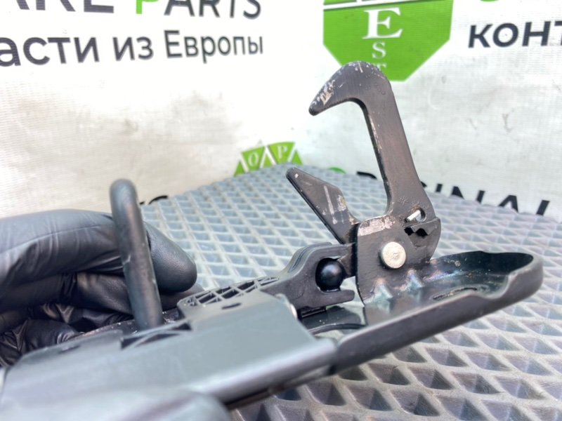 Замок капота, 890 рублей, Калининград