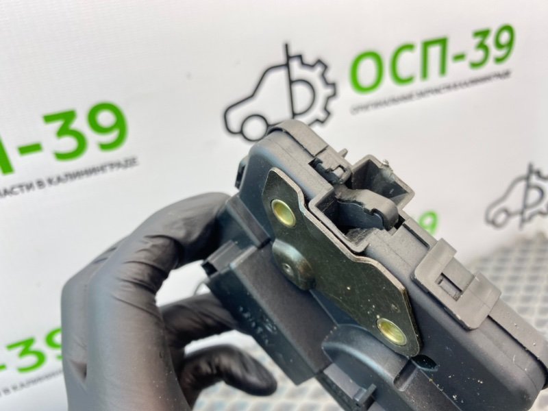 Замок стекла багажника, 990 рублей, Калининград