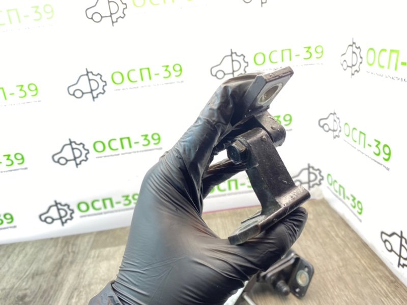 Петли дверей, 990 рублей, Калининград