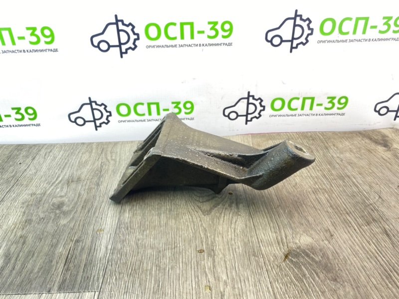 Кронштейн двигателя, 1290 рублей, Калининград
