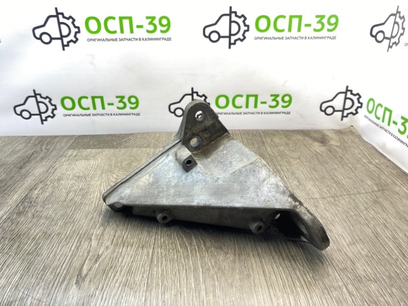Кронштейн МКПП, 4990 рублей, Калининград