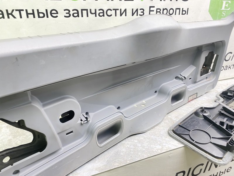 Обшивка крышки багажника, 2490 рублей, Калининград