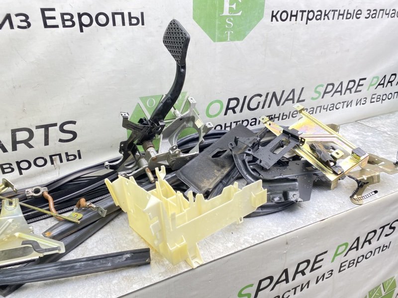 Кронштейны, 2290 рублей, Калининград