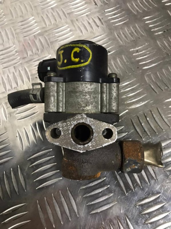 Клапан рециркуляции отработанных газов, 300 рублей, Красноярск