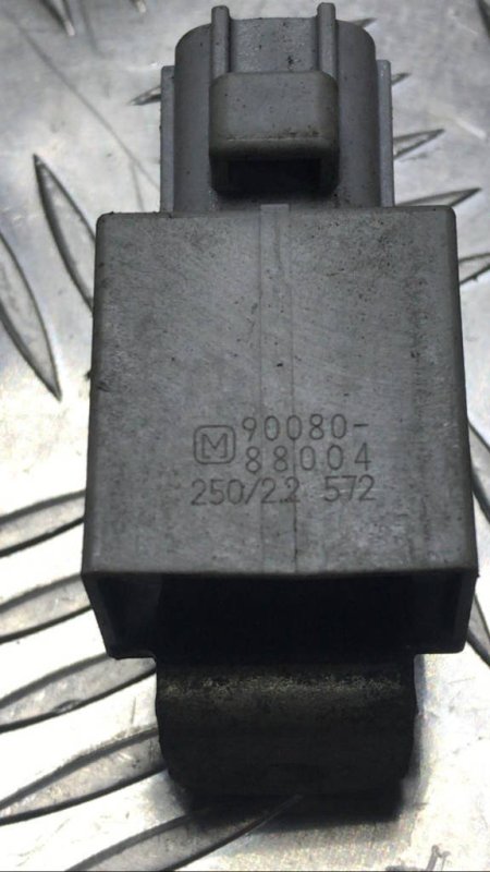 Конденсатор, 200 рублей, Красноярск