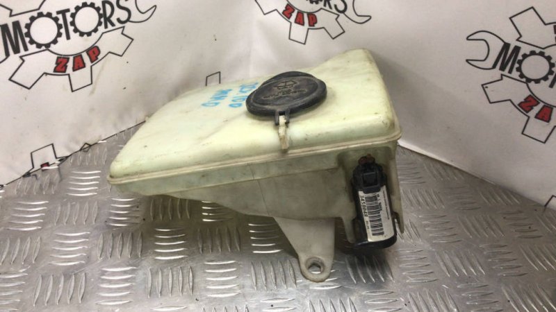 Бачок омывателя фар, 500 рублей, Красноярск