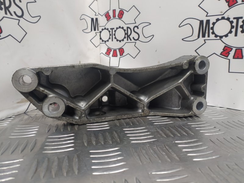 Кронштейн трансмиссии, 1000 рублей, Красноярск