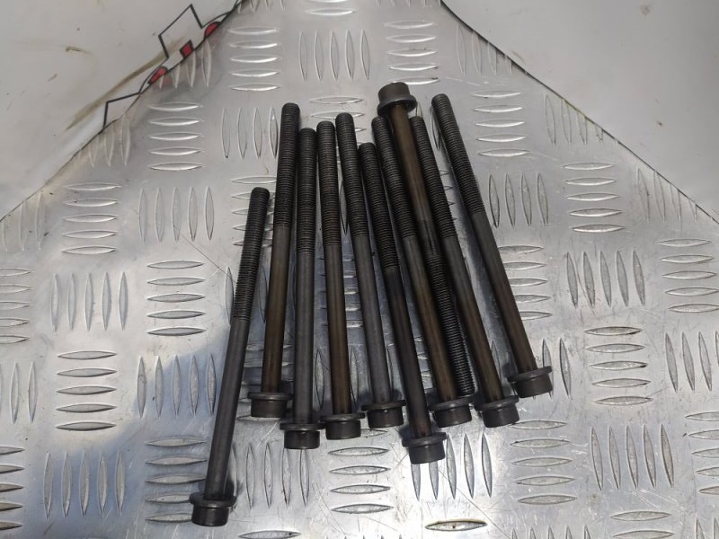 Болт головки блока цилиндров, 100 рублей, Красноярск