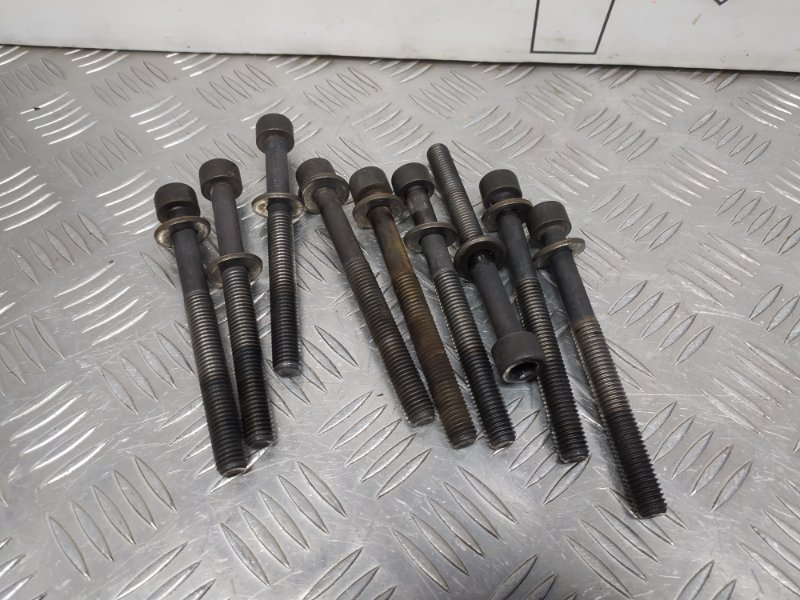 Болт головки блока цилиндров, 100 рублей, Красноярск