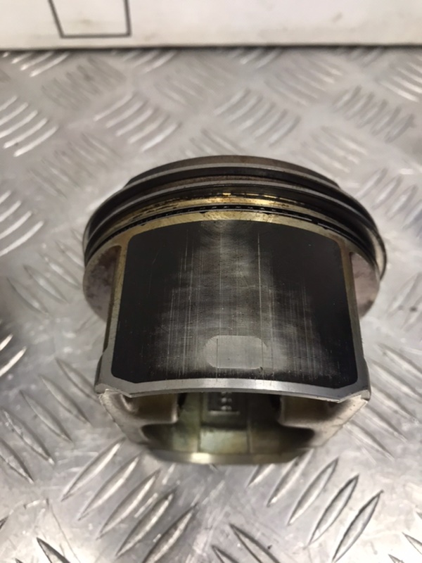 Поршень, 3000 рублей, Красноярск