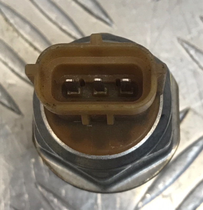 Датчик давления топлива, 1500 рублей, Красноярск