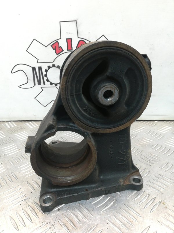 Подушка двигателя, 2500 рублей, Красноярск