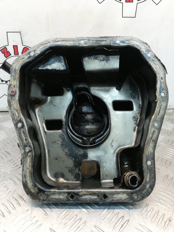 поддон, 400 рублей, Красноярск