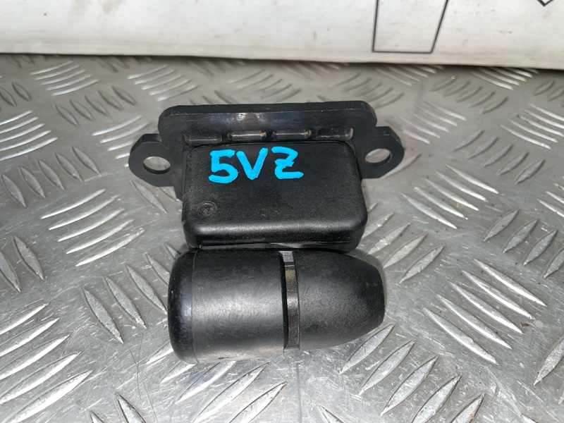 Датчик массового расхода воздуха, 1000 рублей, Красноярск