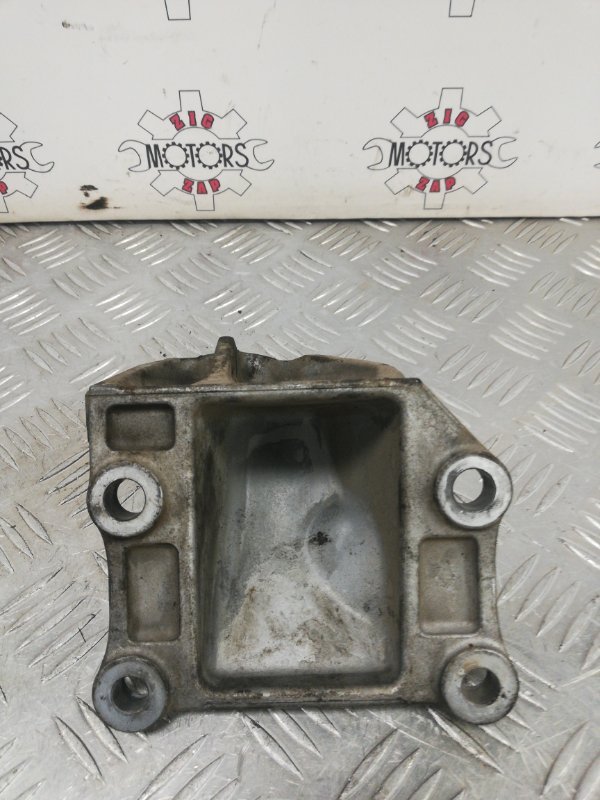 Кронштейн опоры двигателя, 1000 рублей, Красноярск