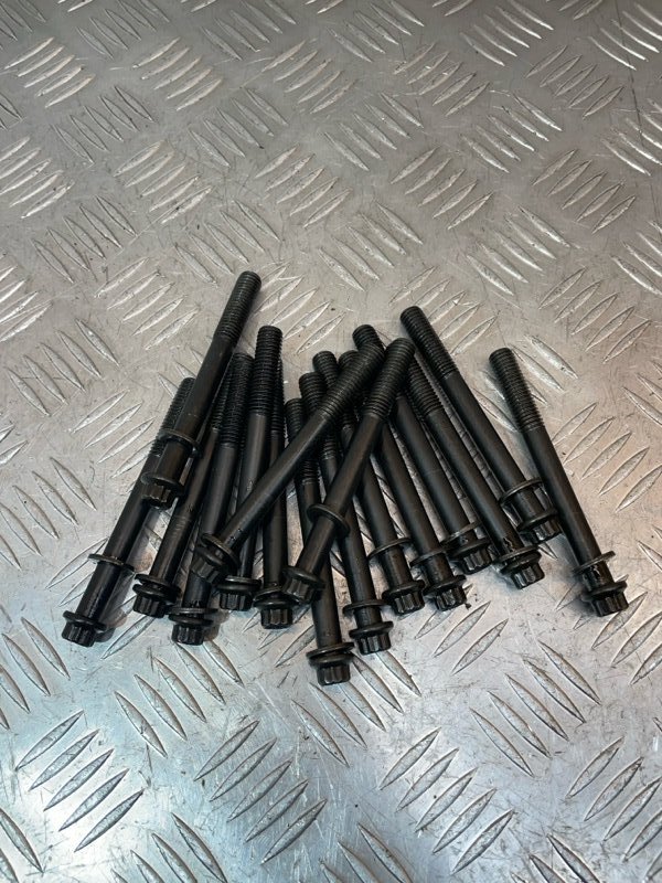 Болт головки блока цилиндров, 100 рублей, Красноярск