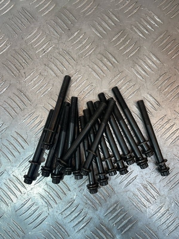 Болт головки блока цилиндров, 100 рублей, Красноярск